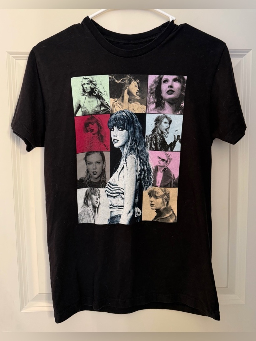 Taylor Swift The Eras Tour Graphic Tee *Official Merch* Size Small